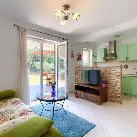 Carla - Lbn429 By Interhome * Labin (Istria)