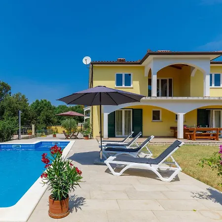Carla - Lbn429 By Interhome Holiday home *