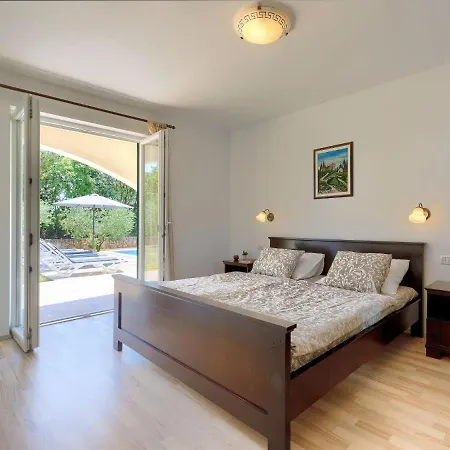 Carla - Lbn429 By Interhome * Labin (Istria)